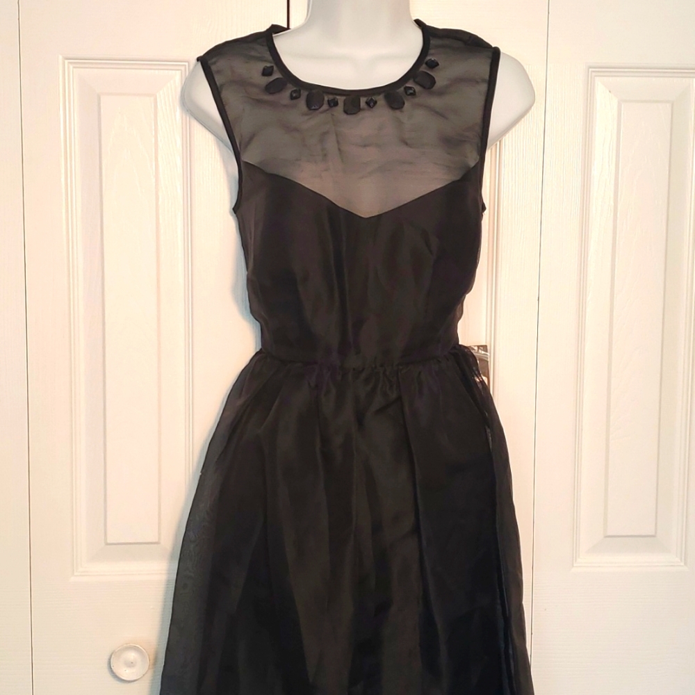 ML Monique Lhuillier | Black Tafetta Beaded Dress Sz 6